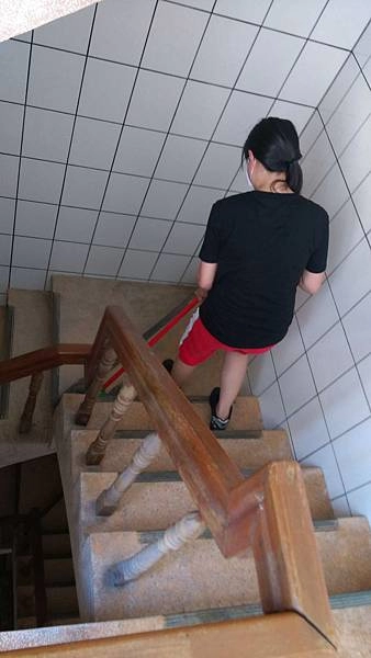 樓梯間清潔