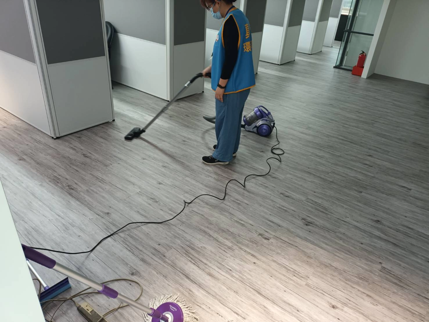台北中正衡陽路 - 辦公室清潔實例